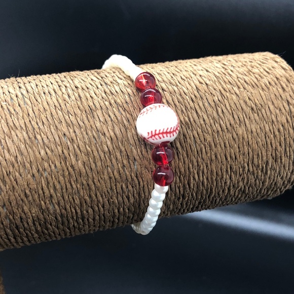 Baseball Faux Pearls Beaded Stretch Bracelets - Picture 3 of 9